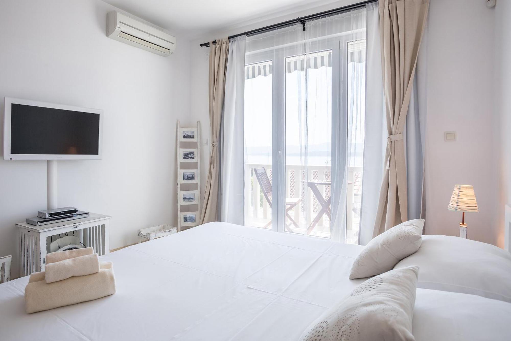 Zlatni Bol Apartments Chambre photo