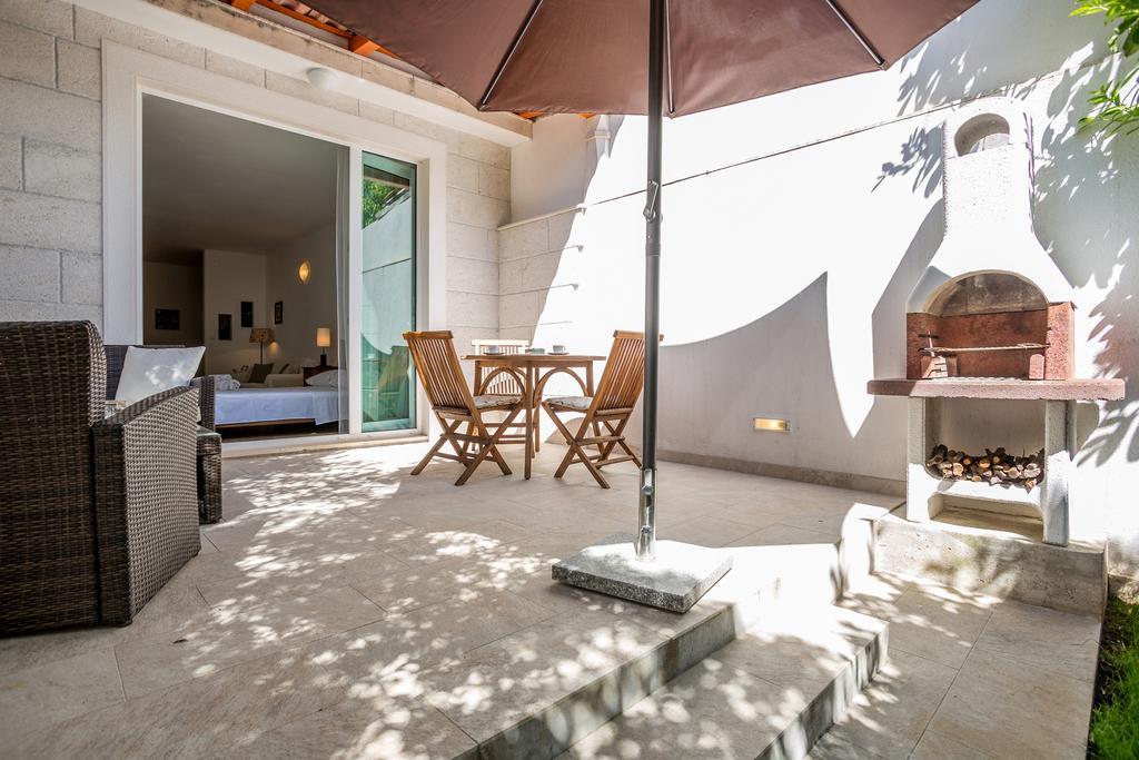 Zlatni Bol Apartments Extérieur photo